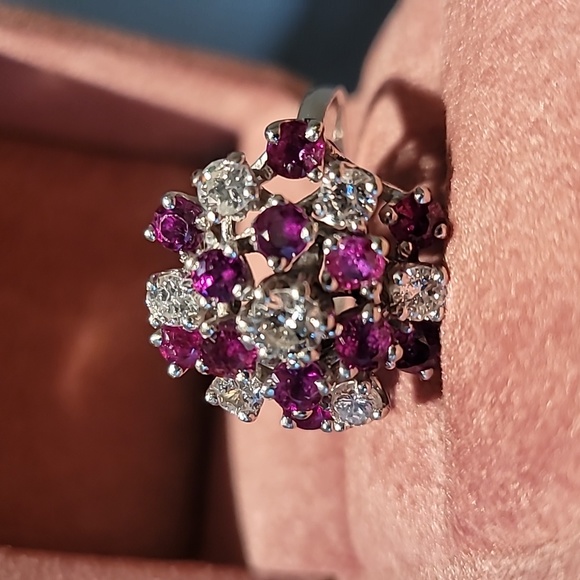 14k vintage ring with diamonds and ruby - Picture 8 of 9